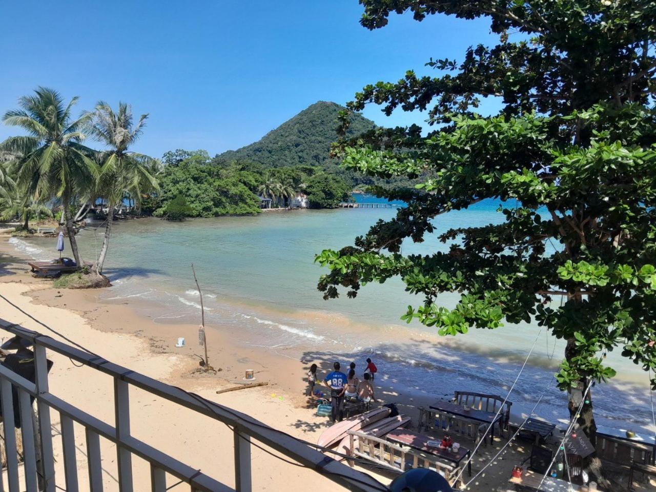 Golden Snake Guesthouse Beach 高龙撒冷岛 外观 照片